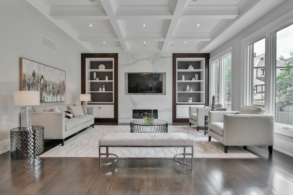 Long living room with coffered ceiling